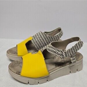 Cloud Footwear Portugal Peep Toe Yellow Leather Comfort Sandals Black Drops 7.5